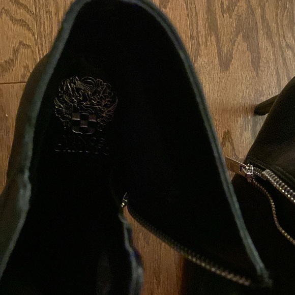 Vince Camuto EUC High Heel Boots, 9M/39, no callouts, outside zippers, leather - Picture 6 of 6